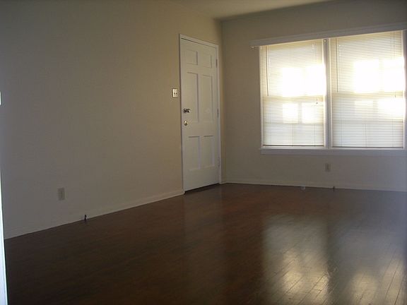 Front Entrance/Living Room