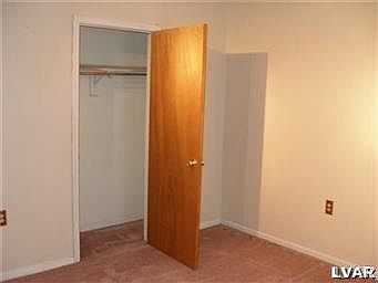 1st image of 1069 Westbury Dr