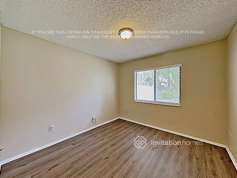 566 S Sundance Dr — Photo 9