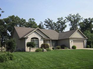 54700 Chalmers Dr, Osceola, IN 46561