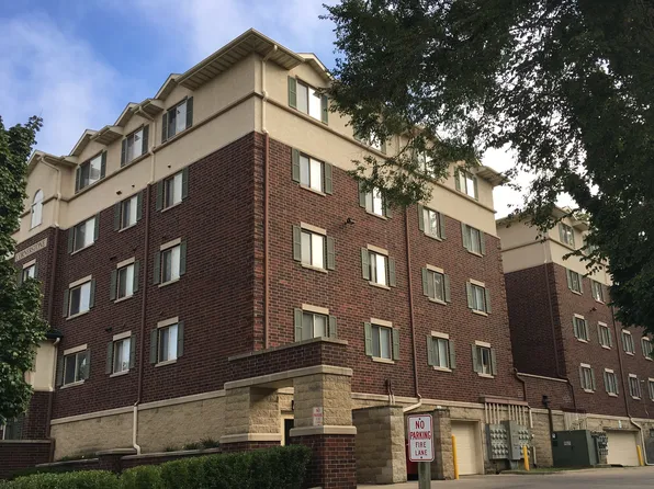 Cornerstone Apartments, 600 S Capitol St #207, Iowa City, IA 52240