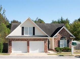 5819 Spreading Branch Rd, Hope Mills, NC 28348