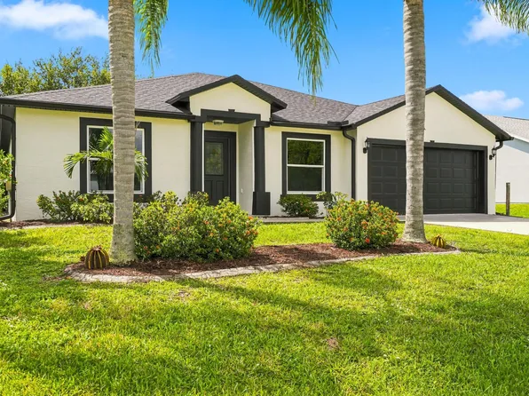 820 SW Jennifer Terrace, Port St Lucie, FL 34953