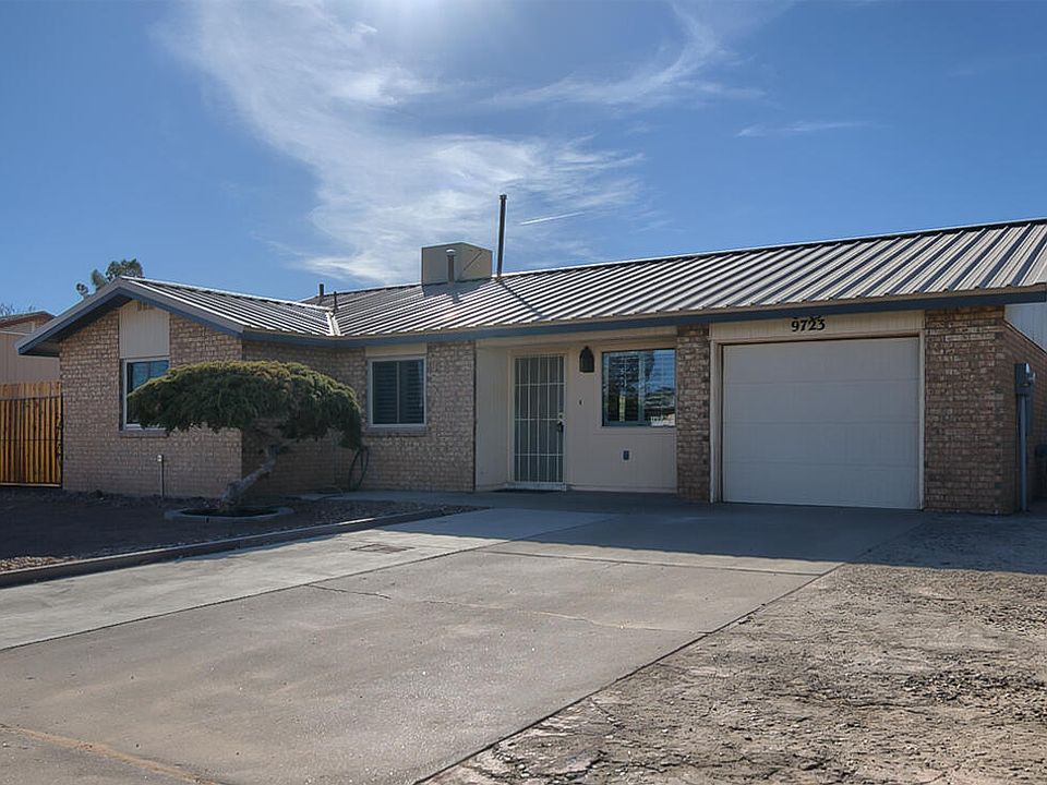 1st image of 9723 Penjamo Dr