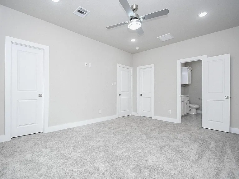 4401 Alvin St #B — Photo 11