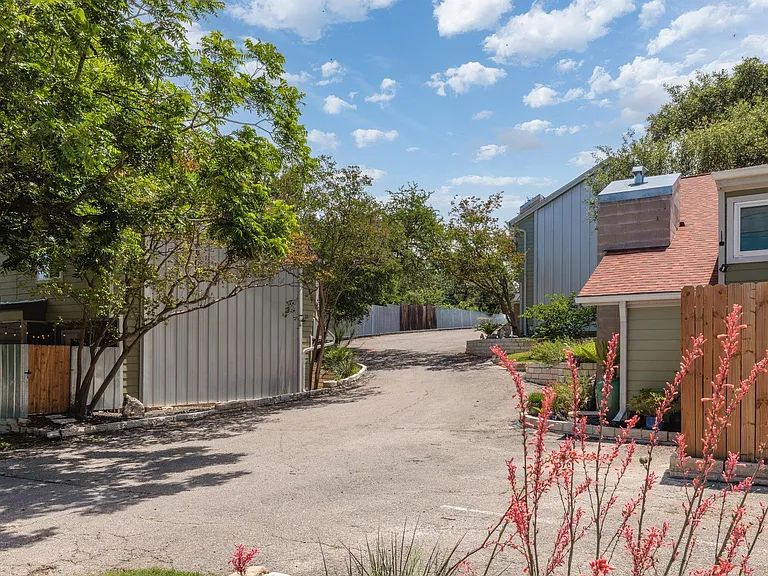 3601 Menchaca Rd #118 — Photo 21