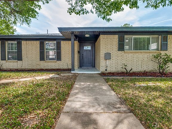 4th image of 2106 Benjamin Rd