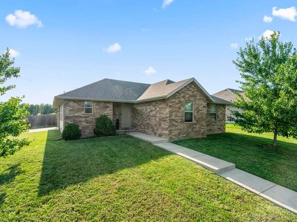 1047 S Tanner Drive, Springfield, MO 65802