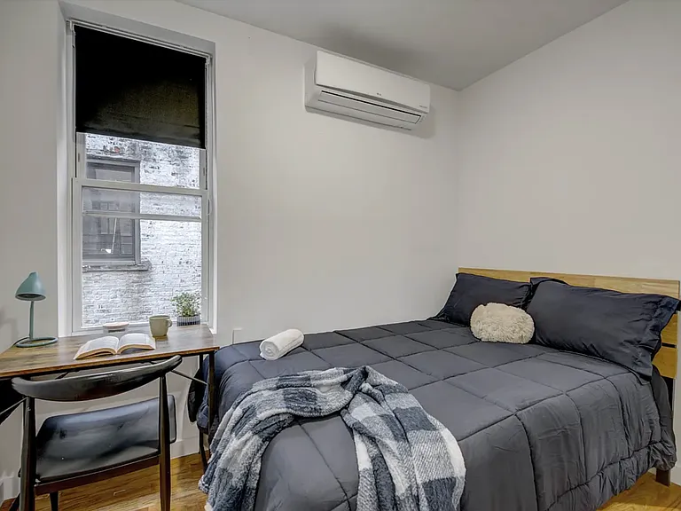 6147 Woodbine St #3L — Photo 8