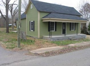 15 N Niota Rd, Englewood, TN 37329