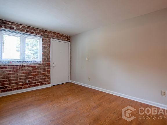 3rd image of 235 Lampkin St NE #Ne235-05