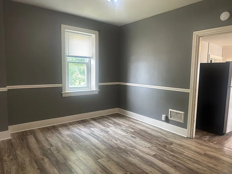 800 Tuckerton Ave #2 — Photo 5