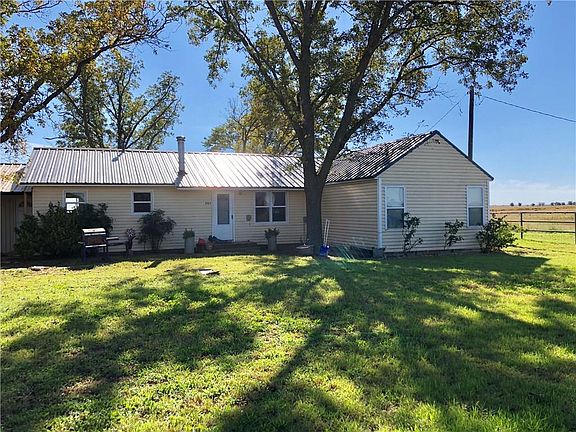 4th image of 264 County Road 169