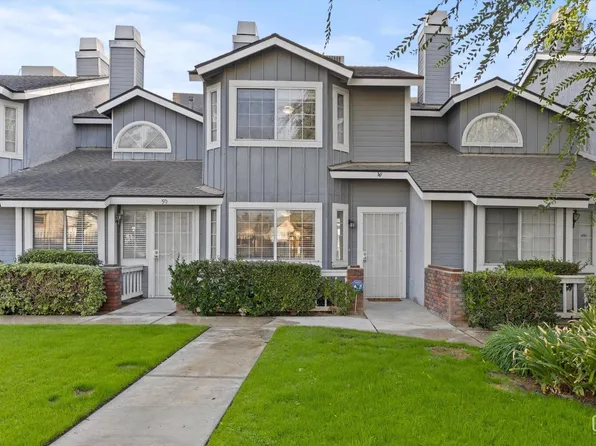 2600 Brookside Dr APT 49, Bakersfield, CA 93311