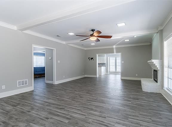 4th image of 423 Greenridge Dr