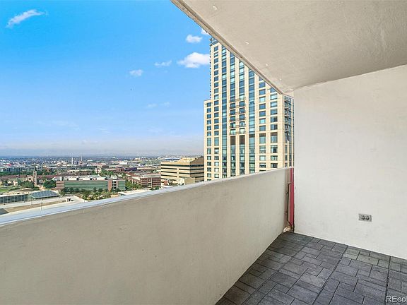 3rd image of 1020 15th St APT 21L