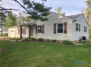 9032 County Road 21, West Unity, OH 43570