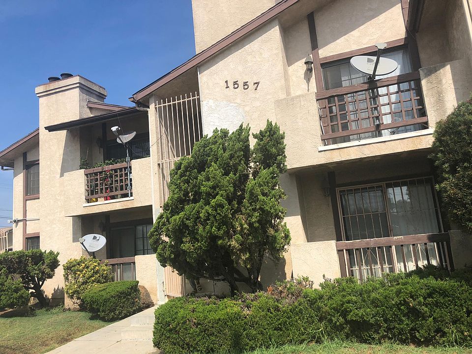 1st image of 1557 Plaza Del Amo