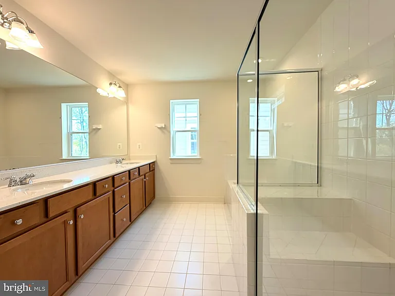 1530 Sandpiper Bay Loop — Photo 13