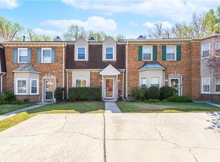 833 Creekside Cres, Chesapeake, VA 23320