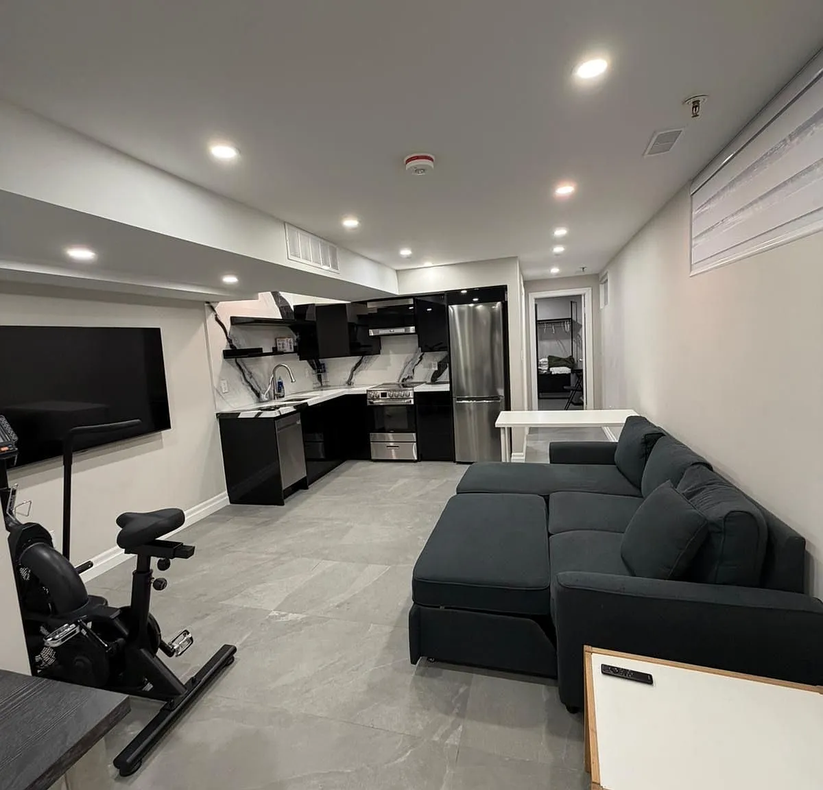 1 bed, $2,100 — Photo 1