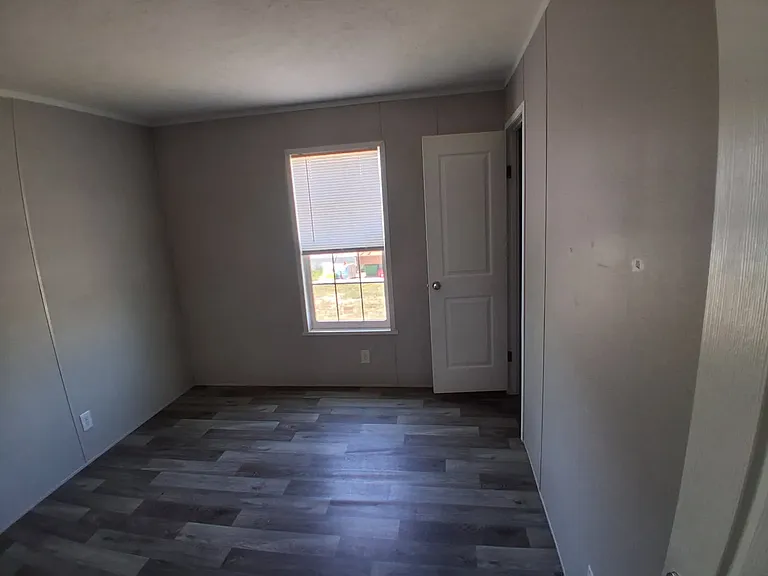 E9 Meadows Ct — Photo 14
