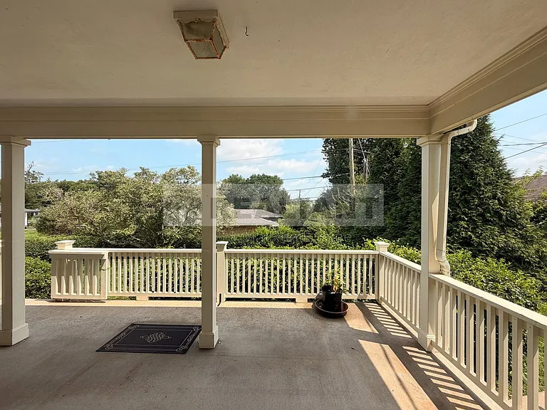 2039 Fontaine Rd — Photo 22