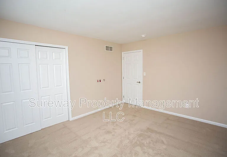 7 Amaryllis Ln — Photo 37