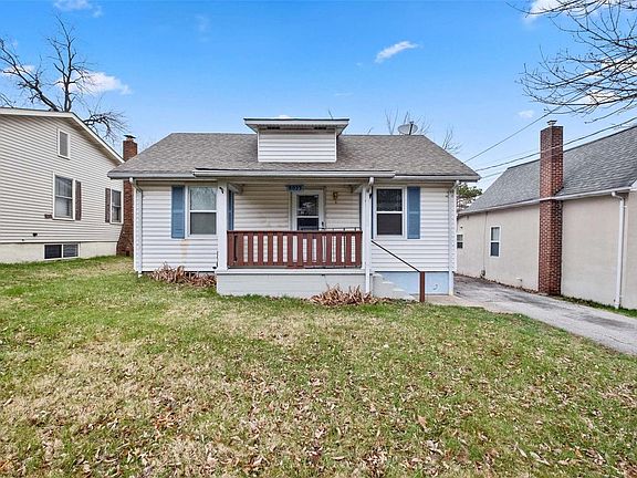 2nd image of 8023 Ellerton Ave