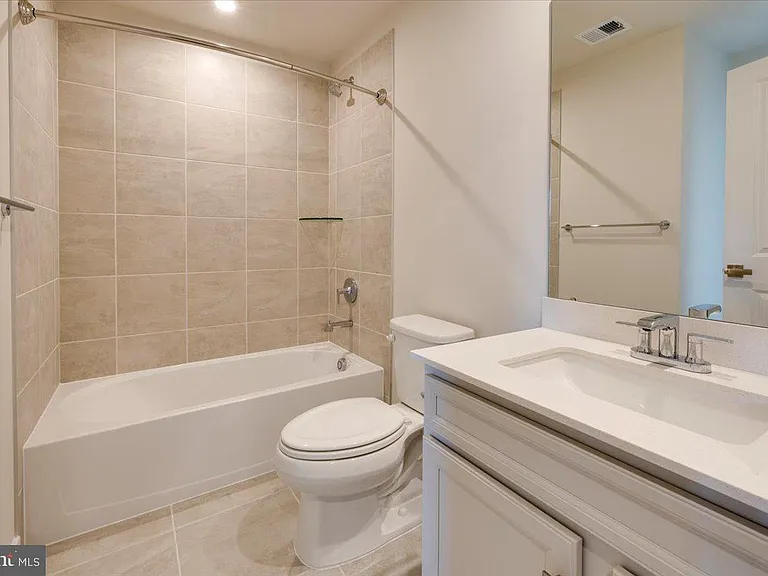 9390 Tanfield Dr — Photo 6