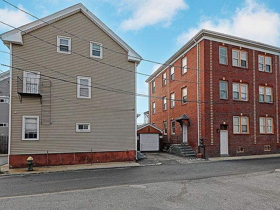 5th image of 36 Weeden St #B4