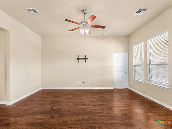 5th image of 1009 Spring Terrace Loop