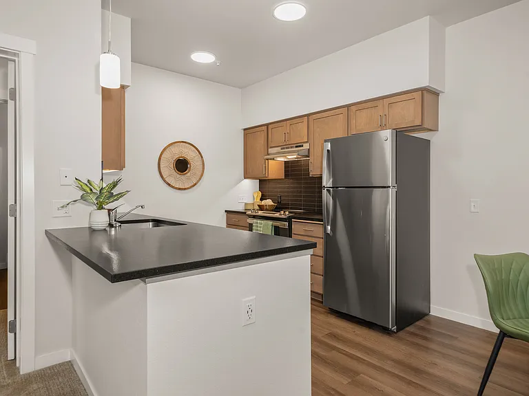 Rivers Edge Apartments — Photo 71