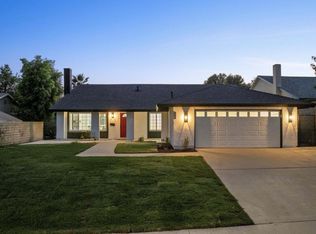 29671 Grandifloras Rd, Santa Clarita, CA 91387