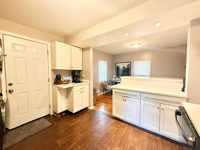 915 N Stonestreet Ave — Photo 7