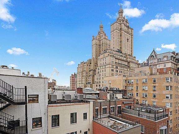 5th image of 23 W 73rd St #715