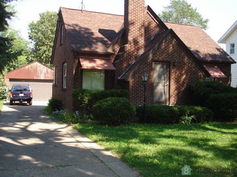 1st image of 423 Georgia Ave