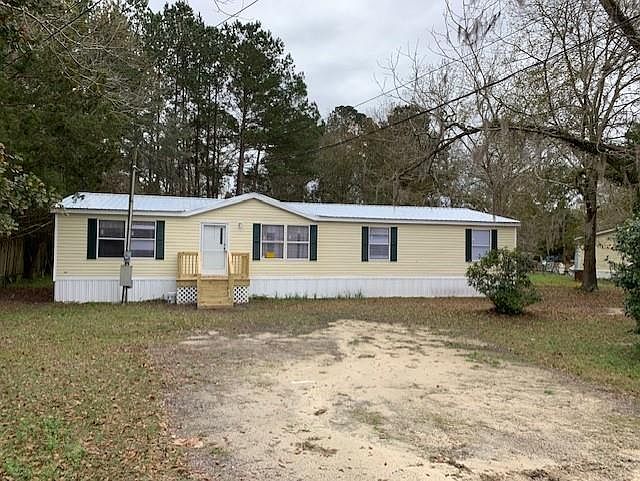 1st image of 405 Clark Dr