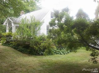 39 Somerstown Rd, Ossining, NY 10562