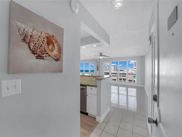 133 N Pompano Blvd — Photo 10