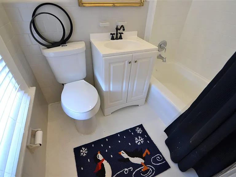 1517 Bonnie Brae St #4 — Photo 28