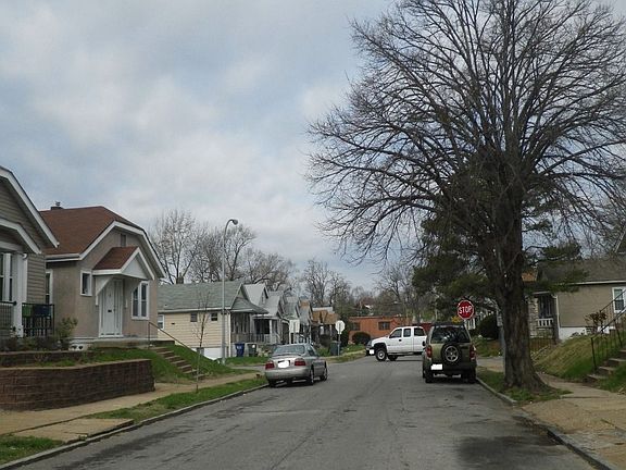 4th image of 3822 Neosho St