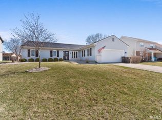 2622 Knollridge Dr, Fort Wayne, IN 46815