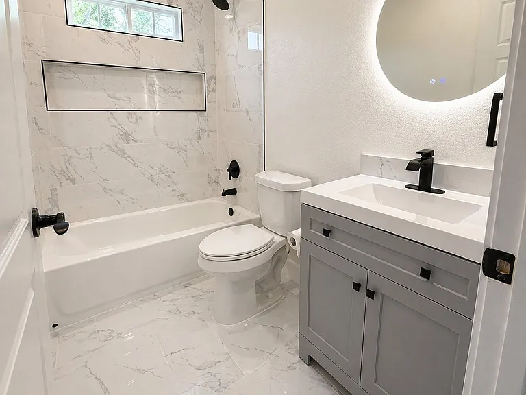 2224 Hercules Dr — Photo 24