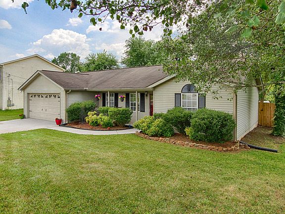 2nd image of 7835 Emory Chase Ln