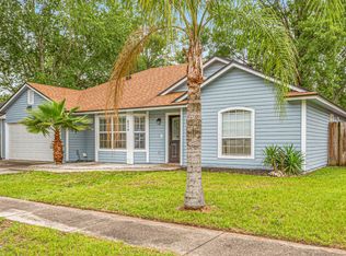 8370 Rockridge Dr, Jacksonville, FL 32244