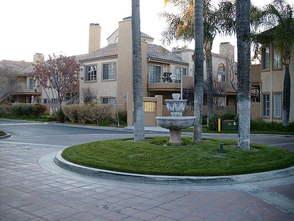 1st image of 23735 Del Monte Dr Unit 169