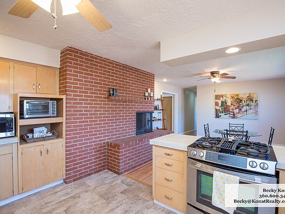 5th image of 9105 NE 25th Ave