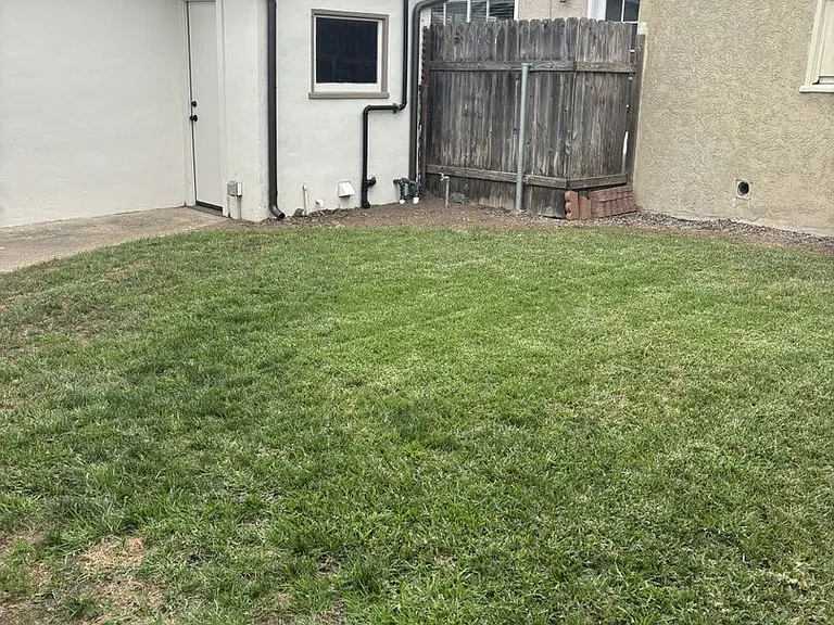 314 Castaic Ave — Photo 14