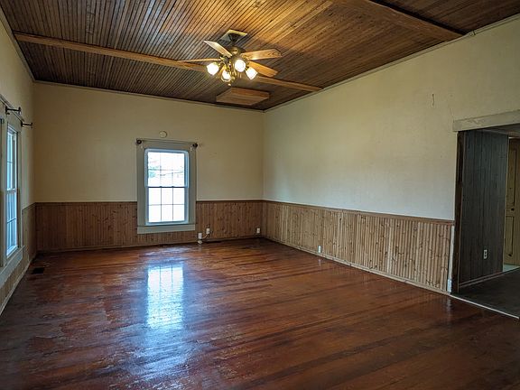 5th image of 2277 Finger Leapwood Rd